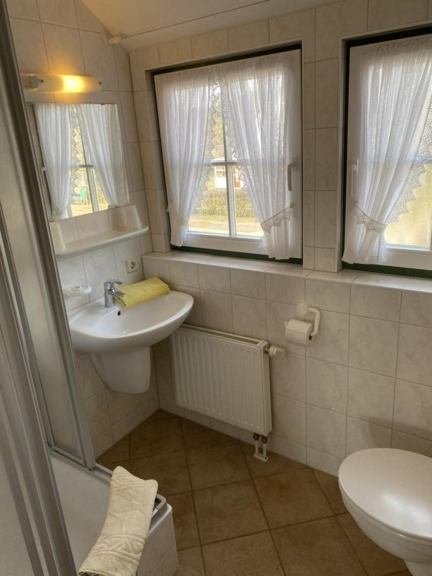 Ferienwohnung Nr 07 Og Spitzboden Борн Екстер'єр фото